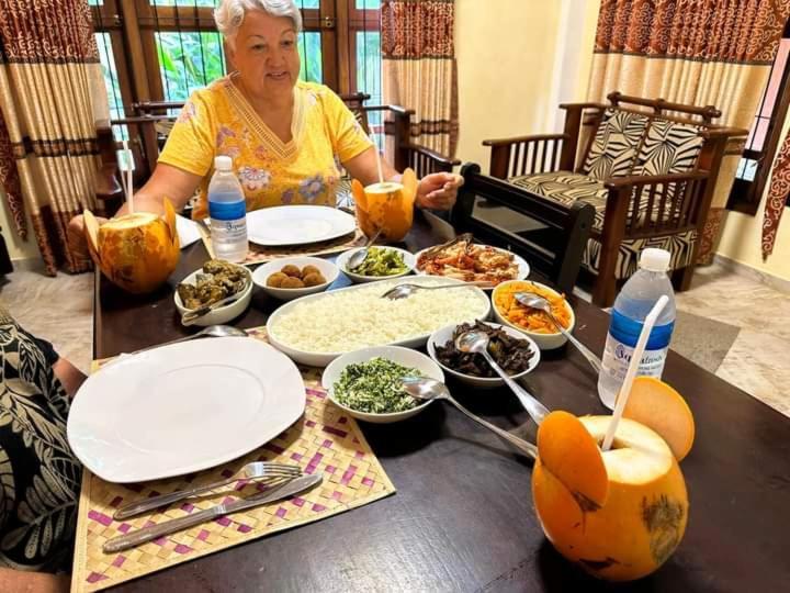 Ayubowan Homestay カトゥナカヤ エクステリア 写真